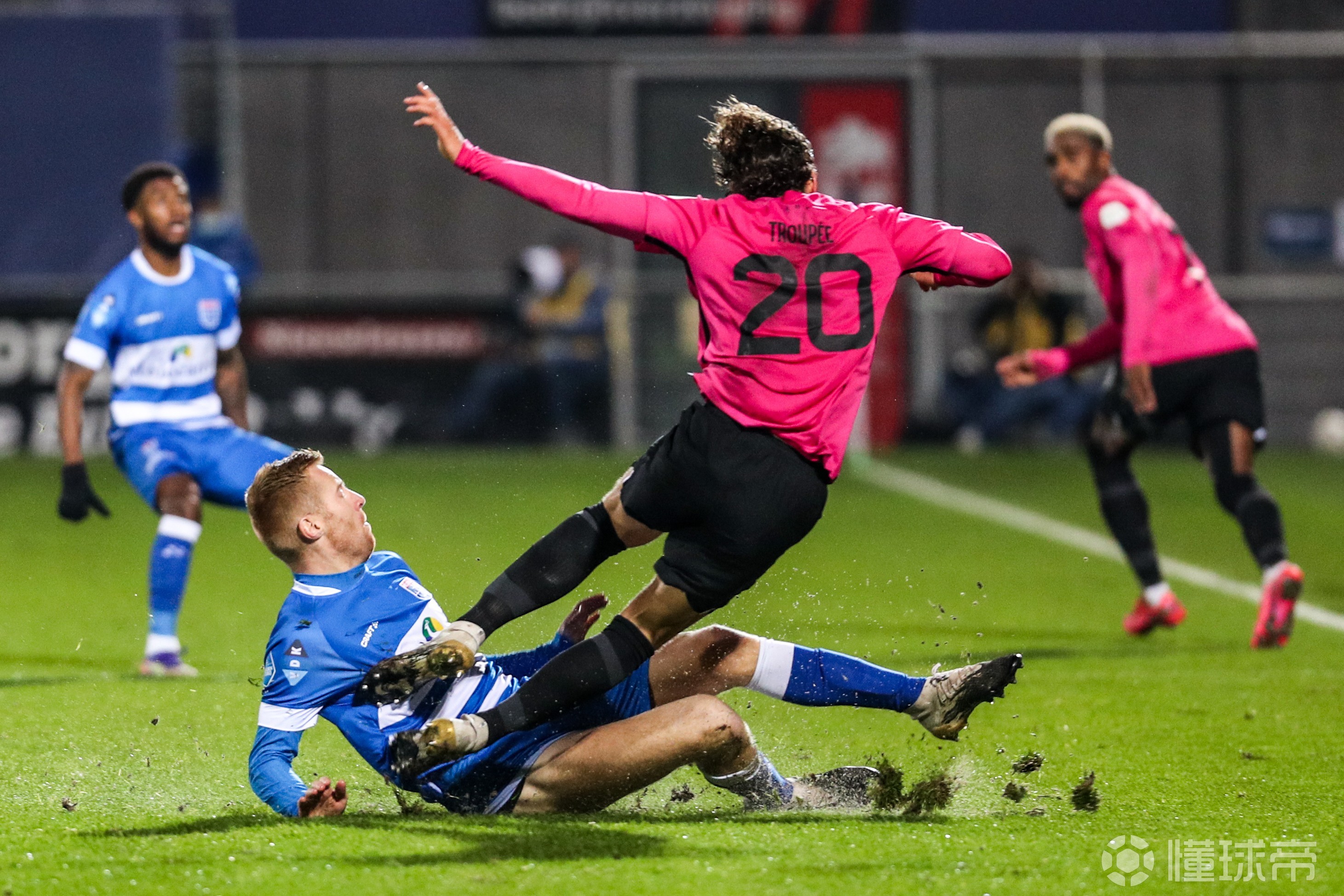 爱游戏官方-国际米兰首次访华