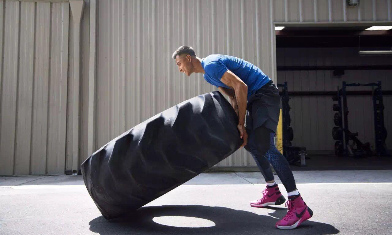 爱游戏入口-今晚阿斯顿维拉备战欧篮联，单刀错失细节曝光，质疑声仍在，身体对抗强度拉满的简单介绍