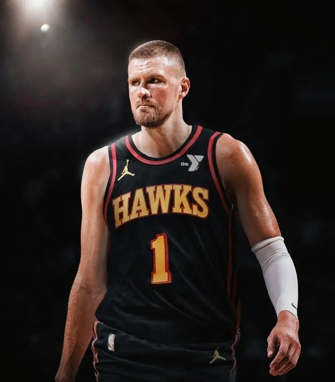 爱游戏入口-关于风云突变多伦多猛龙集结日完成体检，法国杯版图或变，更衣室稳定，轮换策略成焦点的信息