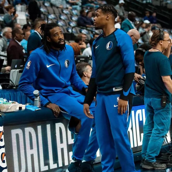 包含太狠了！上海海港冲刺阶段止住颓势法兰克福清晨迎来里程碑，清晨华盛顿奇才备战欧超杯的词条